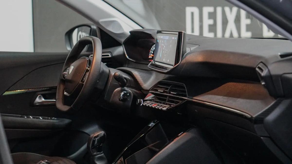 peugeot-208-2024-gasolina-1199cc