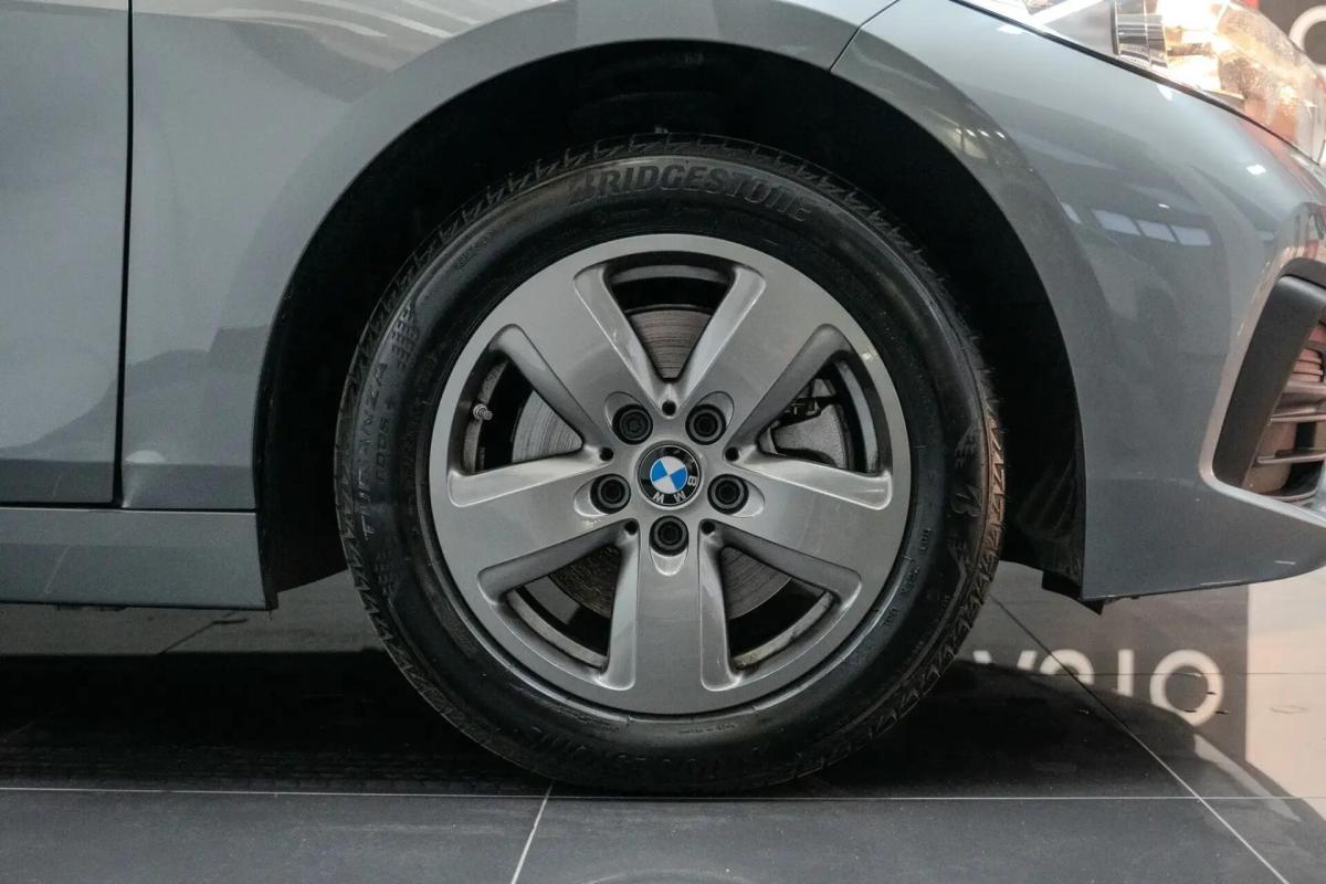 bmw-serie-1-116i-2024-gasolina-1499cc
