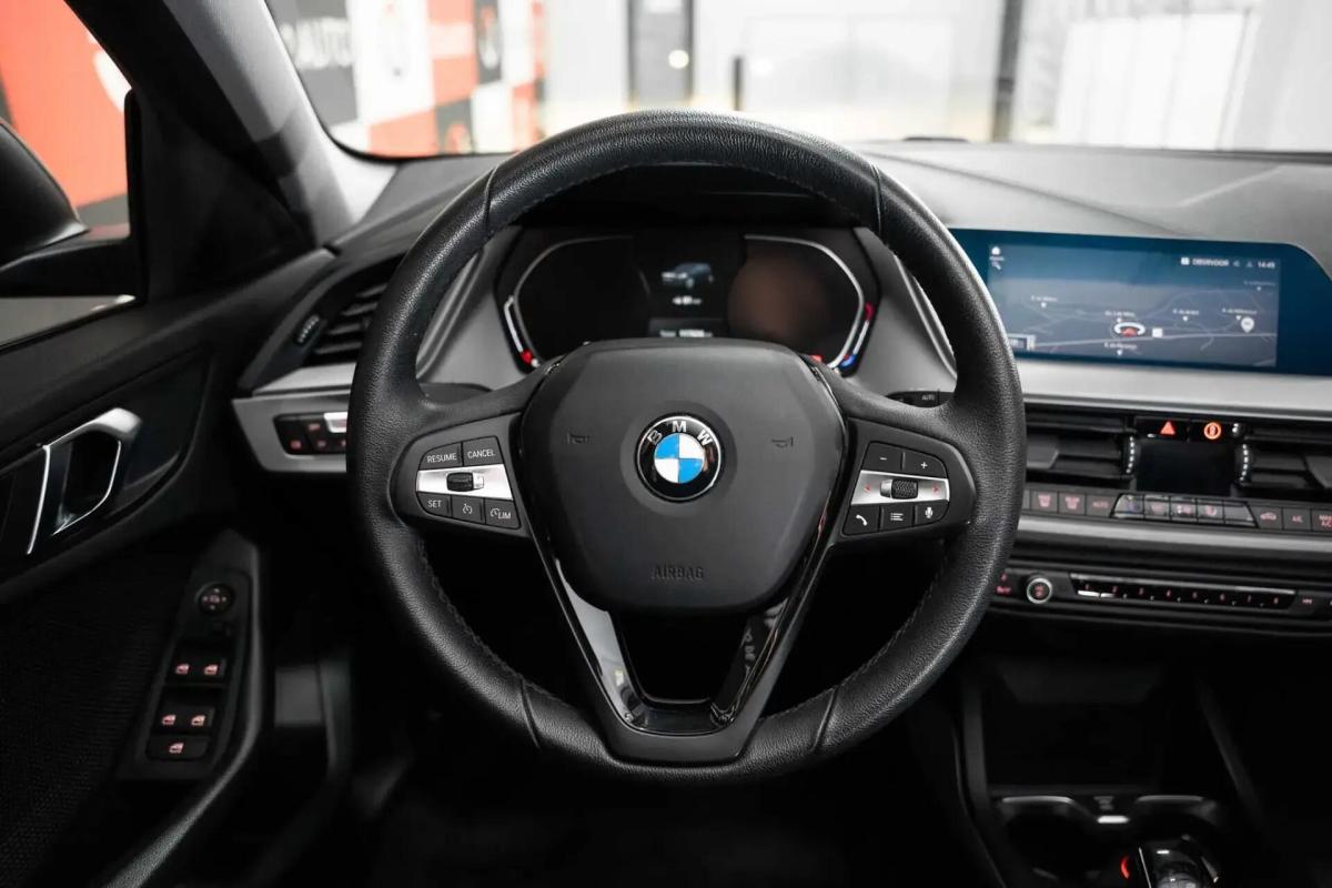 bmw-serie-1-116i-2024-gasolina-1499cc
