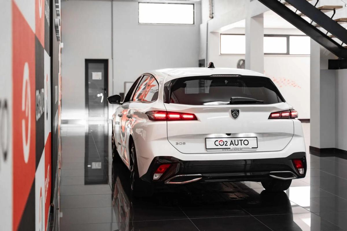 peugeot-308-sw-2024-hibrido-a-gasolina-1598cc