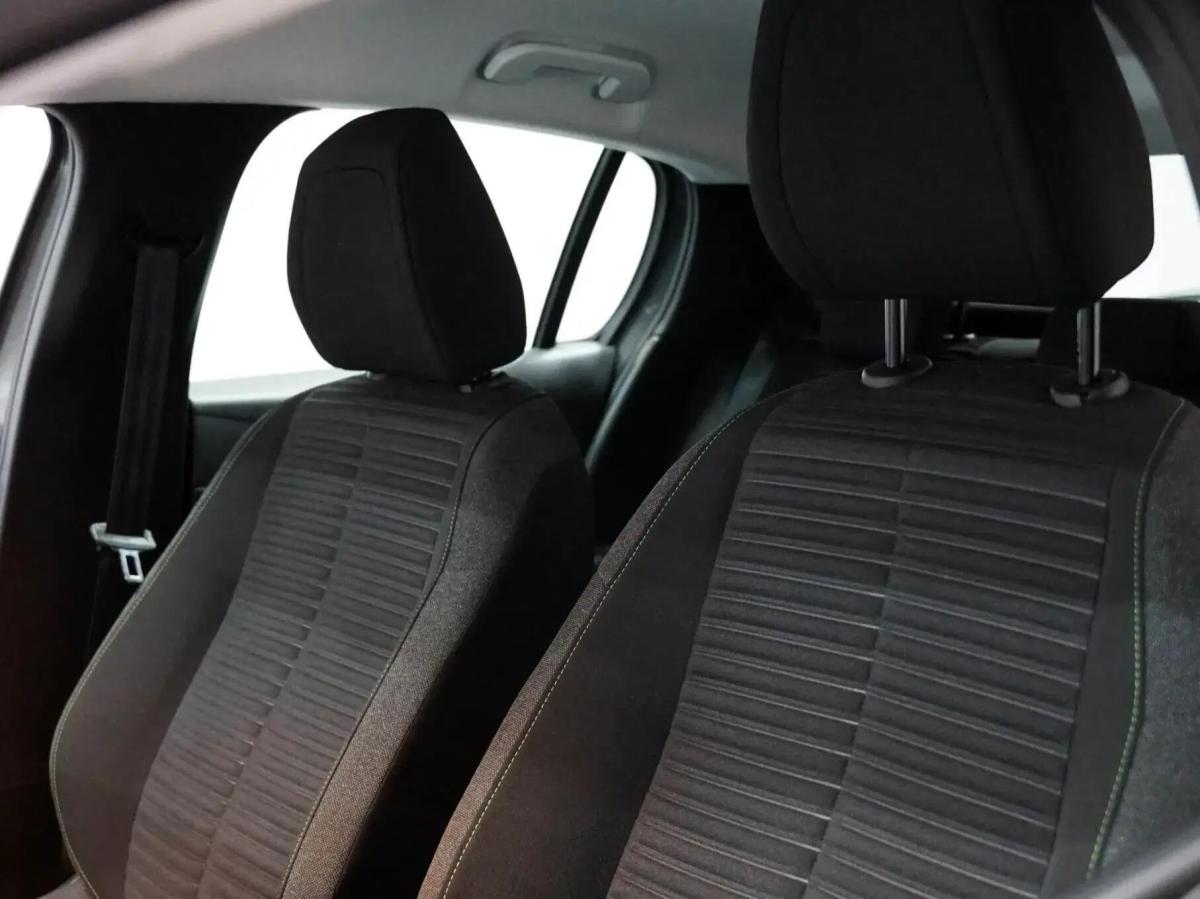 peugeot-208-2024-gasolina-1199cc