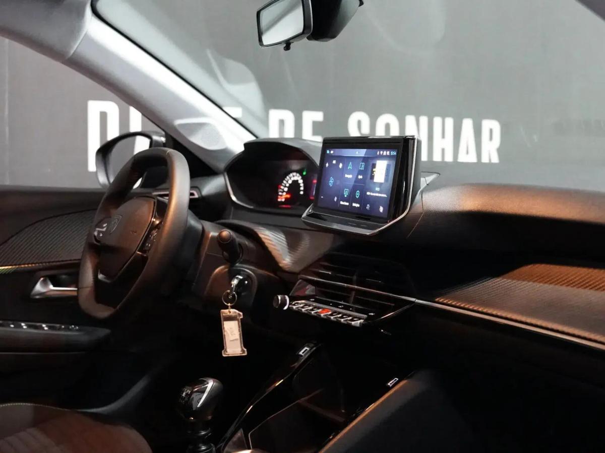 peugeot-208-2024-gasolina-1199cc