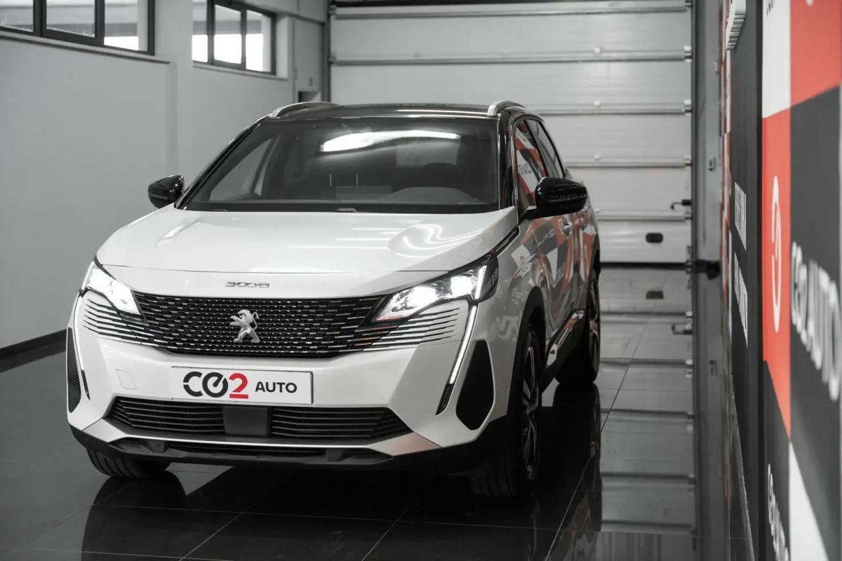 peugeot-3008-2023-gasolina-1199cc