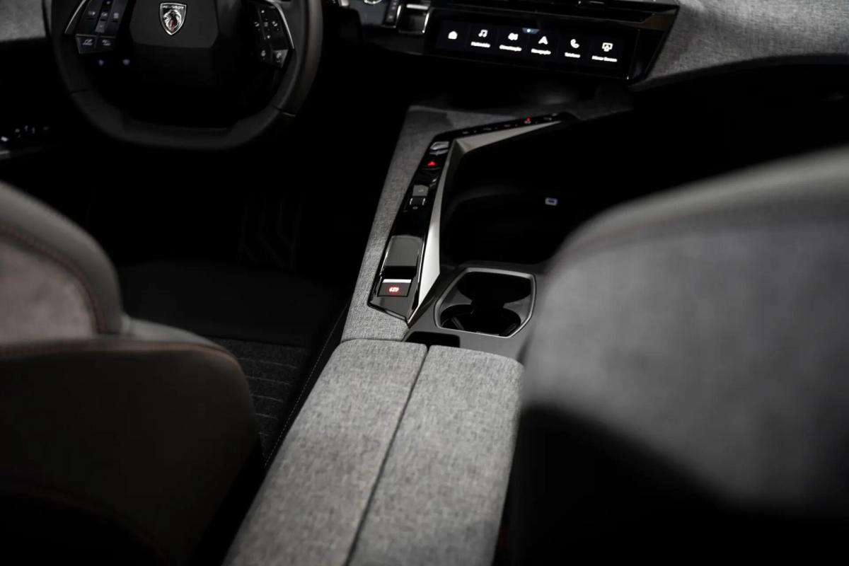 peugeot-3008-2026-gasolina-1199cc