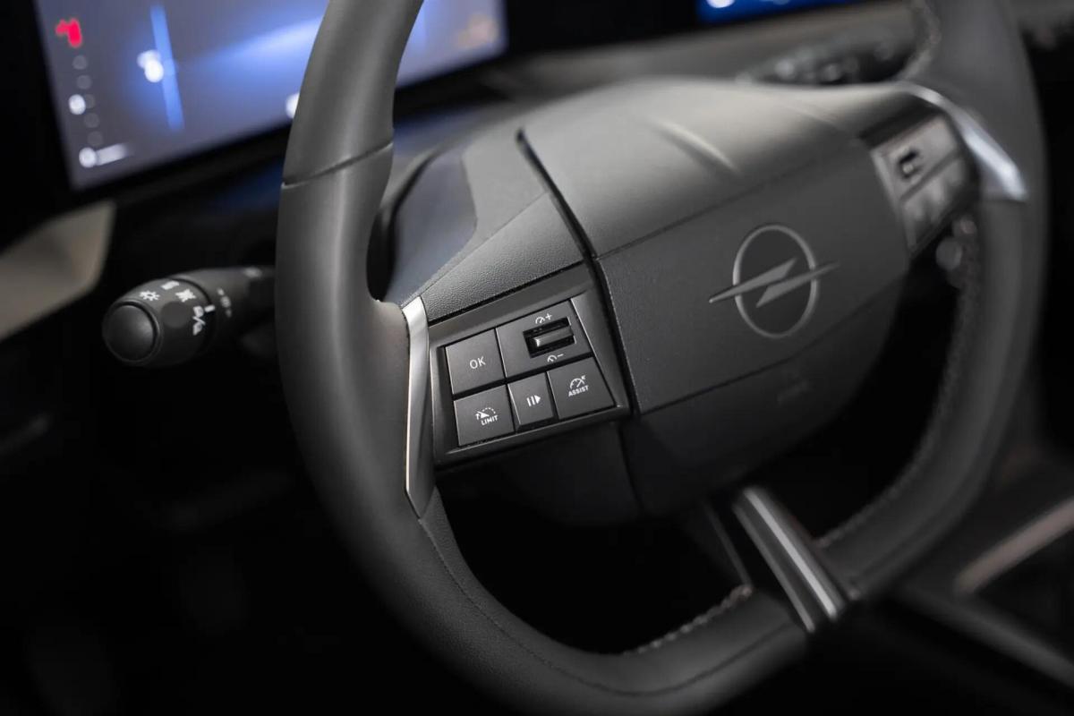 opel-mokka-2025-gasolina-1199cc