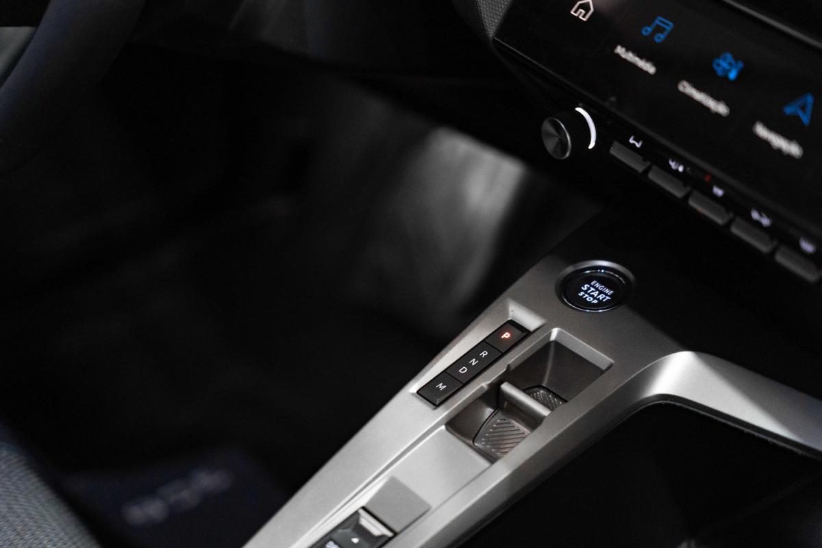 peugeot-308-sw-2024-gasolina-1199cc