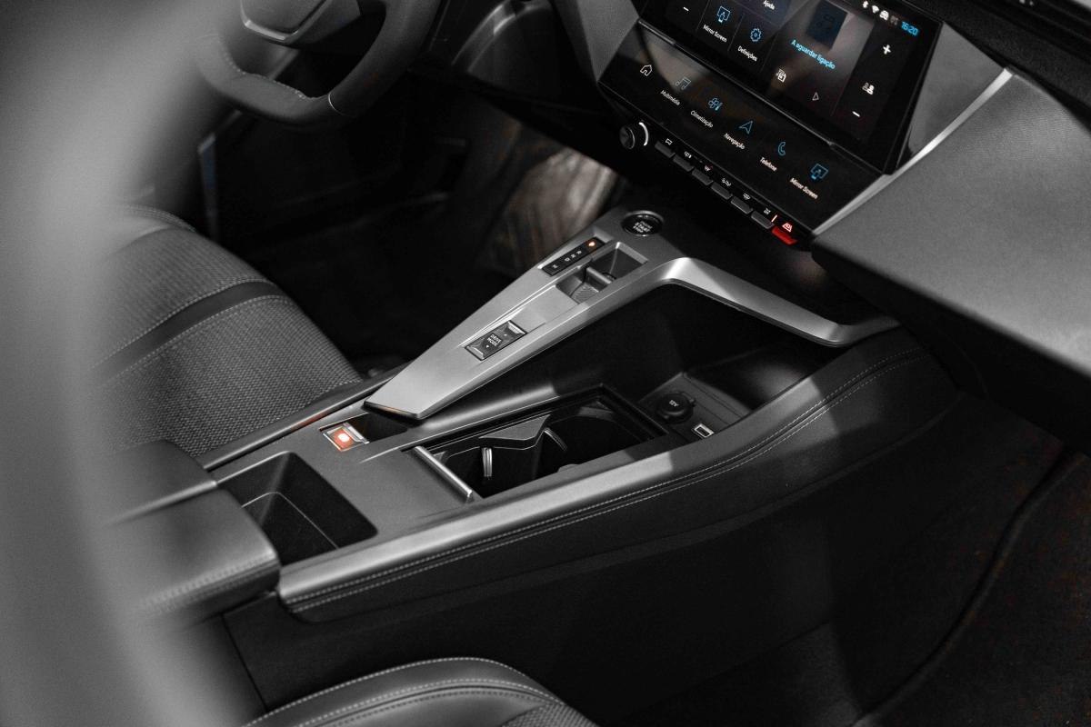 peugeot-308-sw-2024-gasolina-1199cc