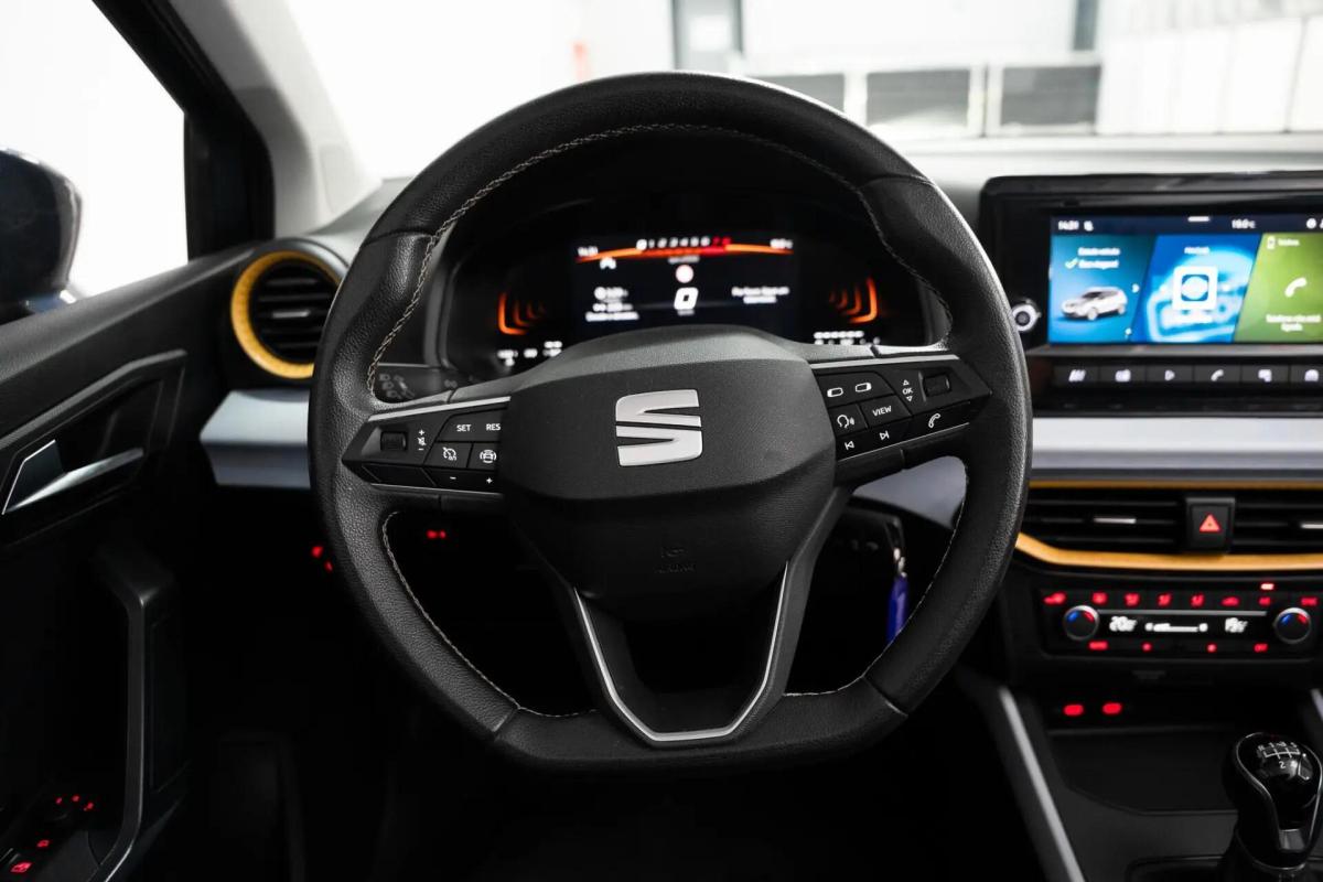 seat-arona-2024-gasolina-999cc