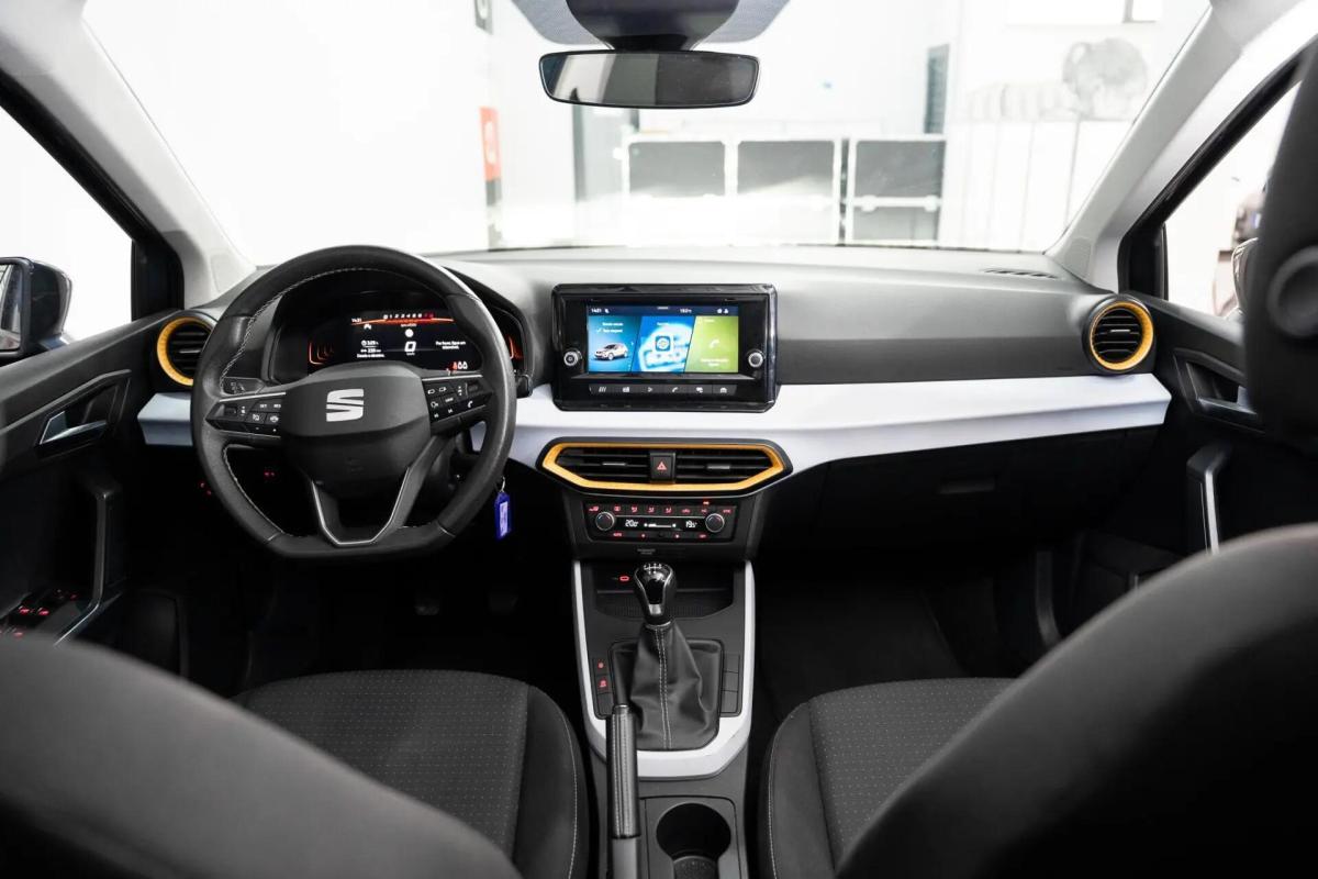 seat-arona-2024-gasolina-999cc
