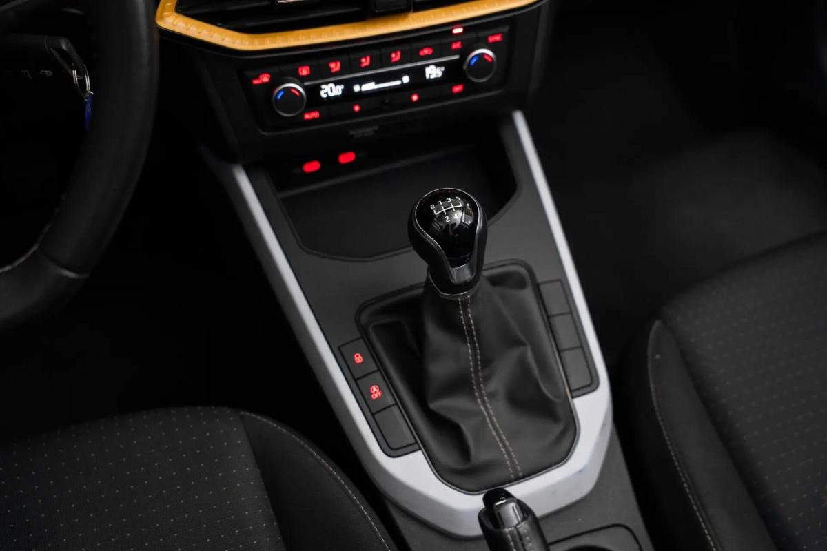 seat-arona-2024-gasolina-999cc