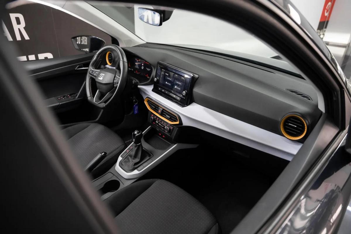 seat-arona-2024-gasolina-999cc