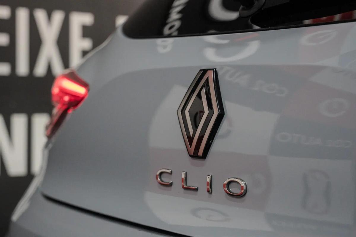 renault-clio-2024-gasolina-999cc