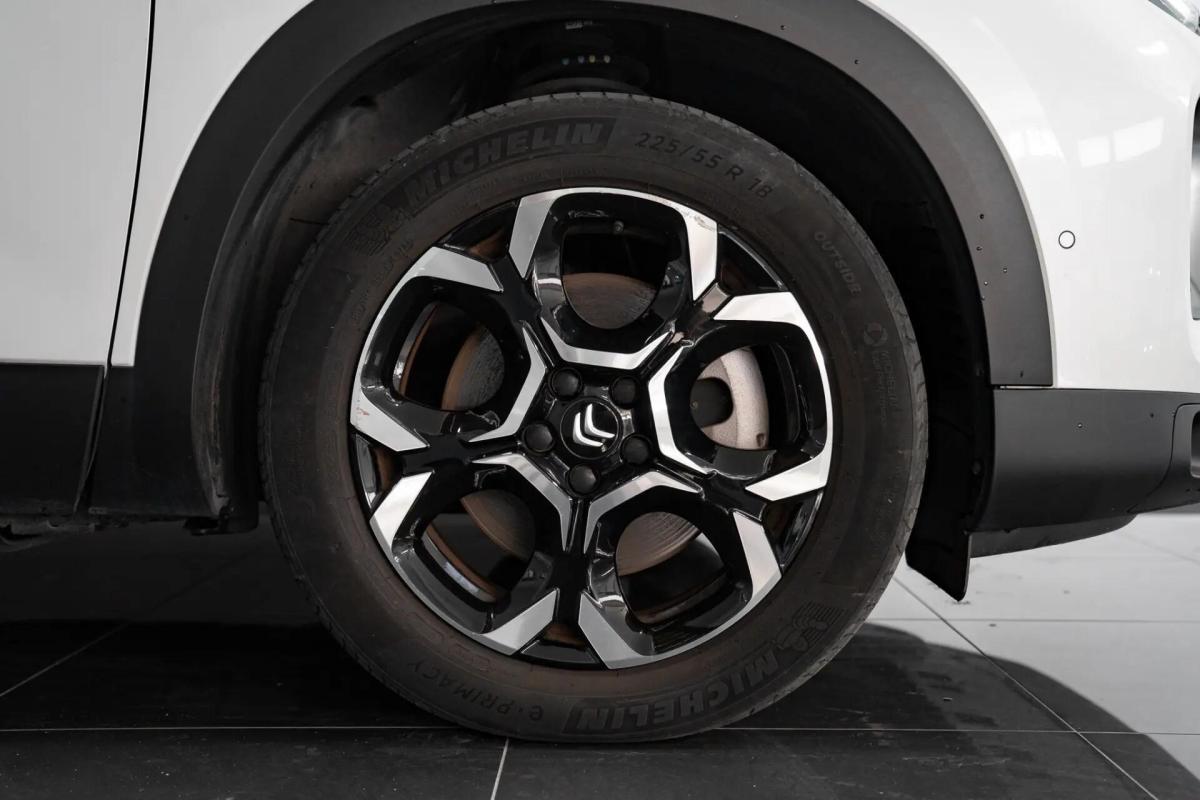 citroen-c5-aircross-2023-hibrido-a-gasolina-1598cc