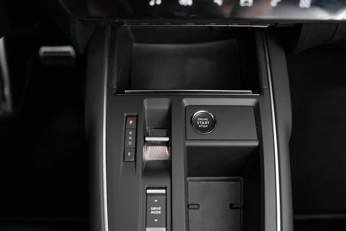 citroen-c5-aircross-2023-hibrido-a-gasolina-1598cc