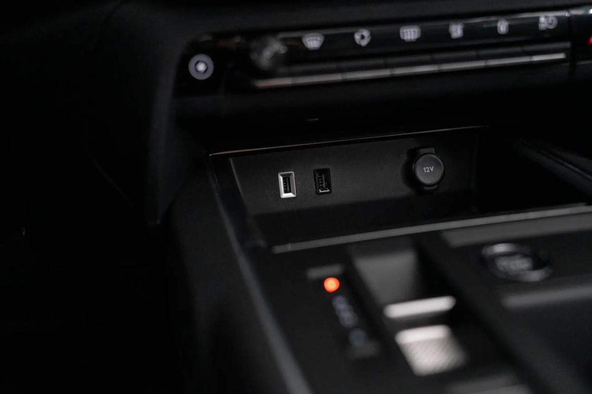 citroen-c5-aircross-2023-hibrido-a-gasolina-1598cc