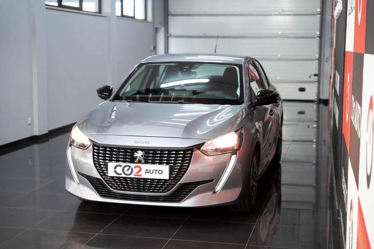 peugeot-208-2023-diesel-1499cc