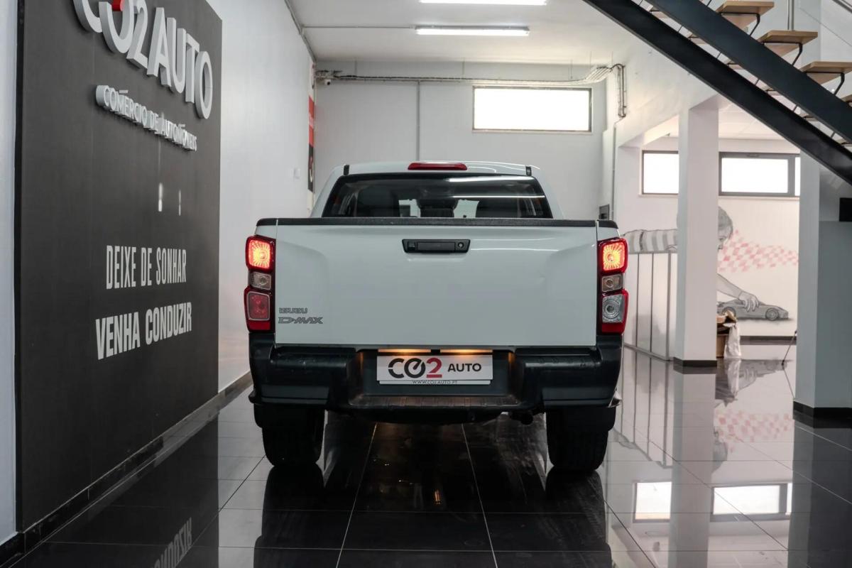 isuzu-d-max-2024-diesel-1898cc