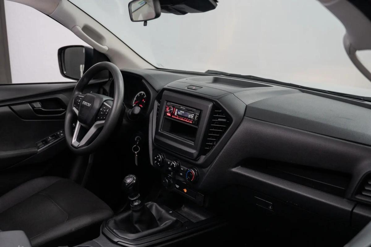isuzu-d-max-2024-diesel-1898cc