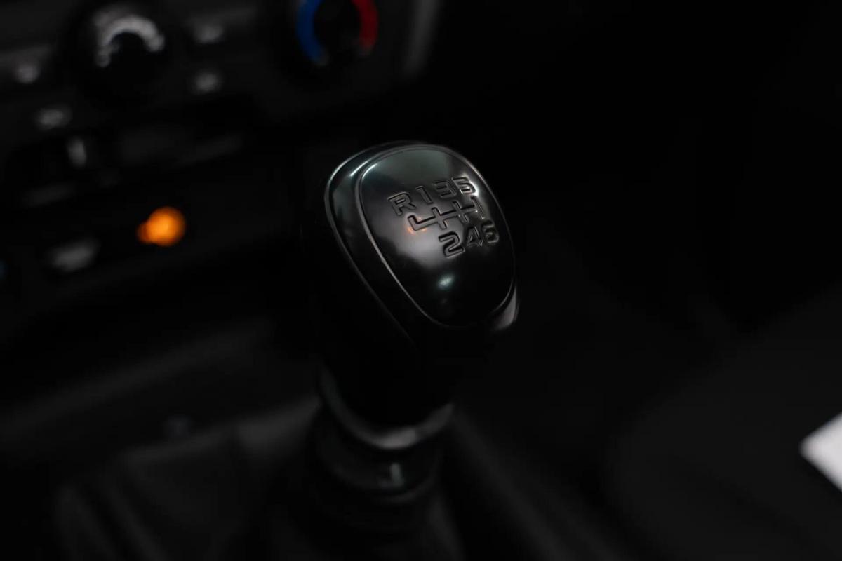 isuzu-d-max-2024-diesel-1898cc