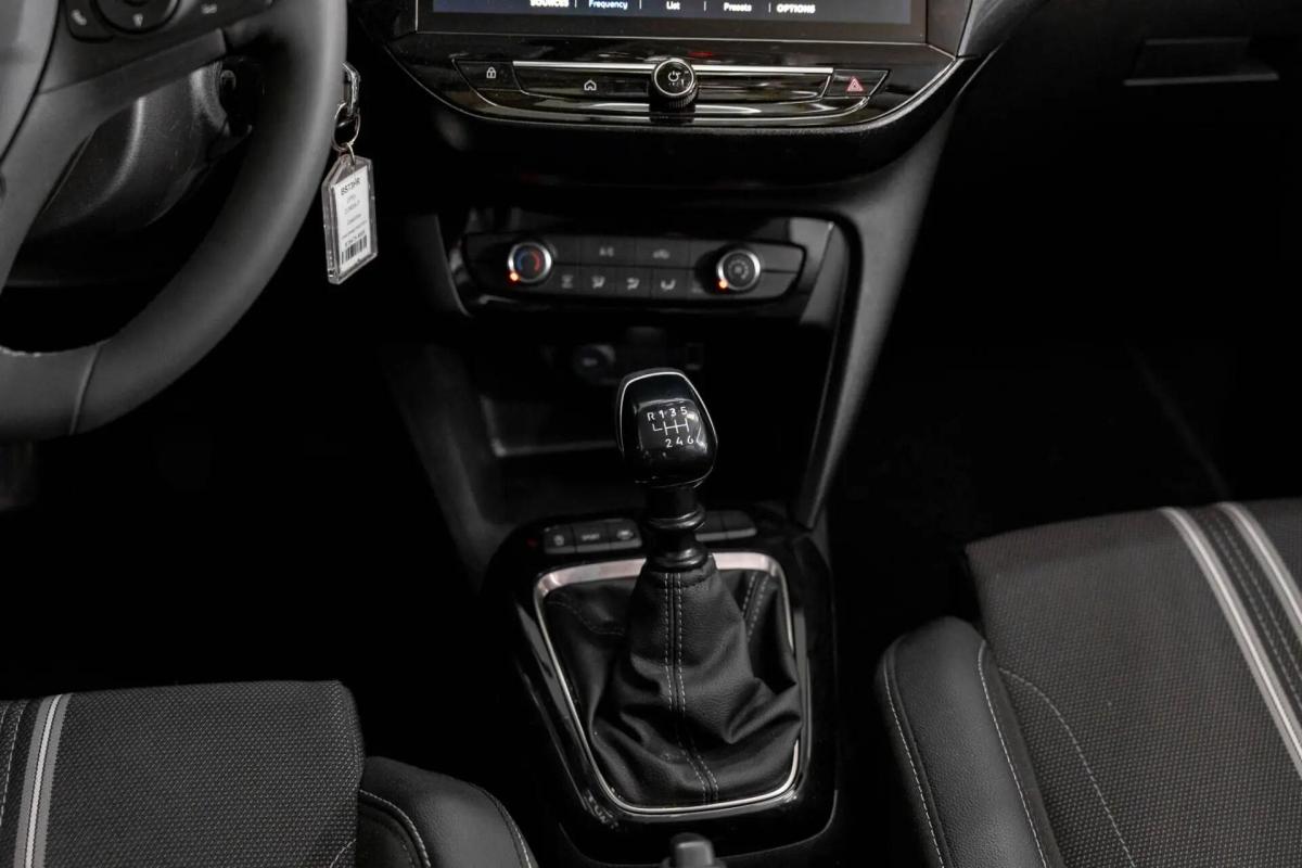 opel-corsa-2025-gasolina-1199cc