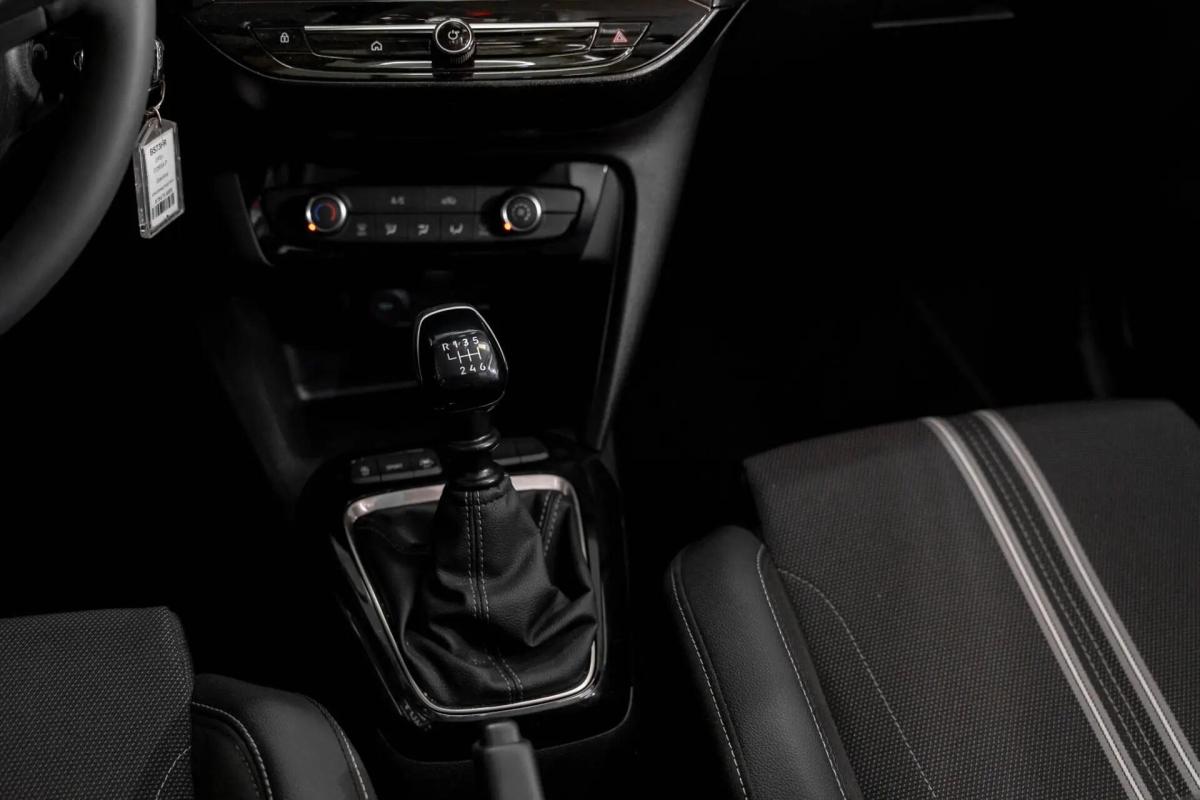 opel-corsa-2025-gasolina-1199cc