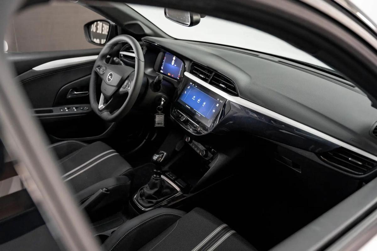opel-corsa-2025-gasolina-1199cc
