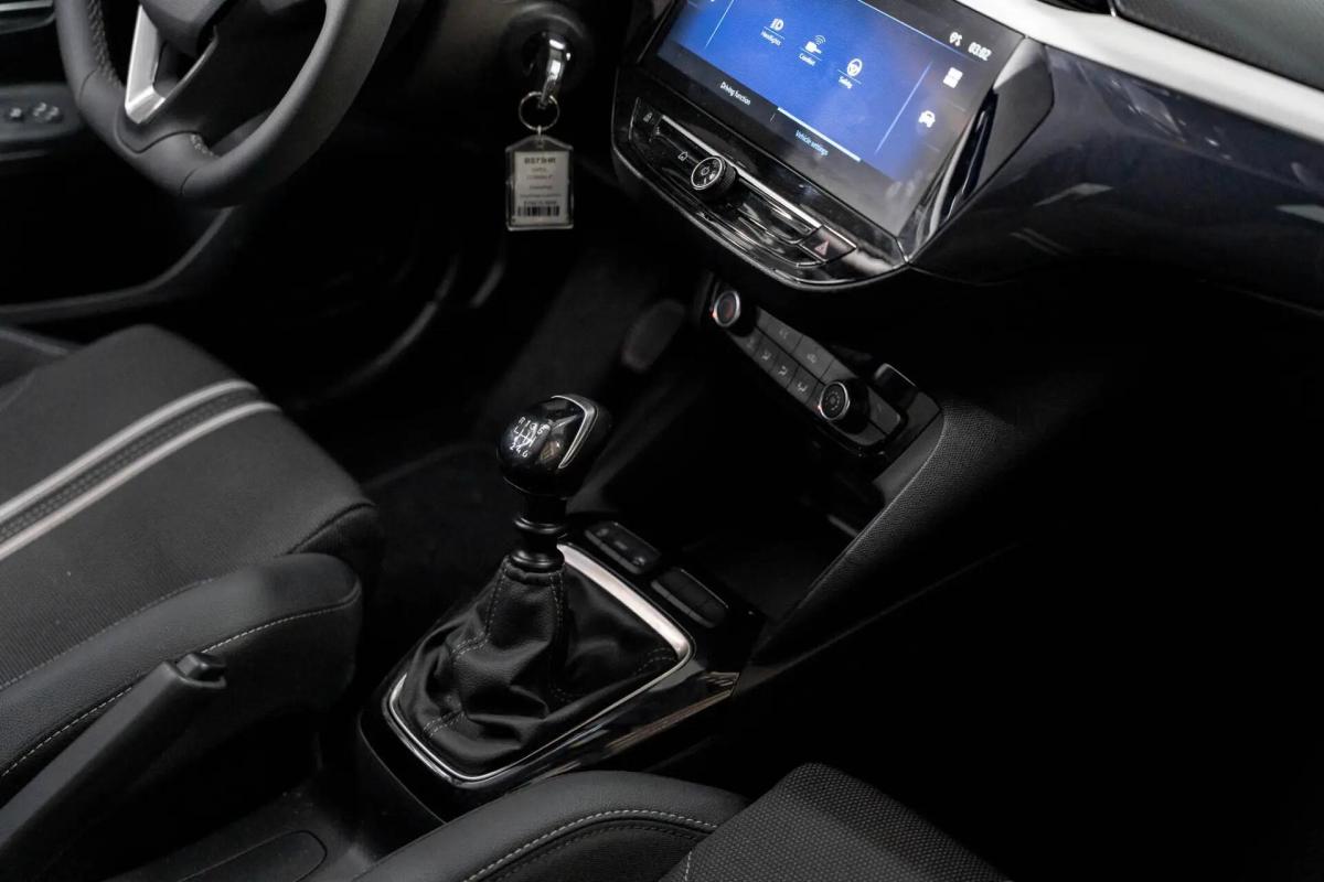 opel-corsa-2025-gasolina-1199cc