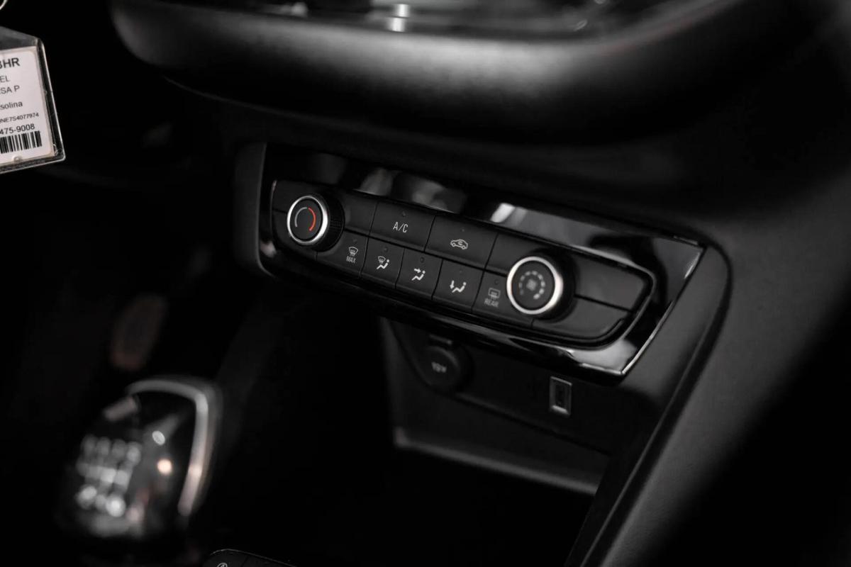 opel-corsa-2025-gasolina-1199cc