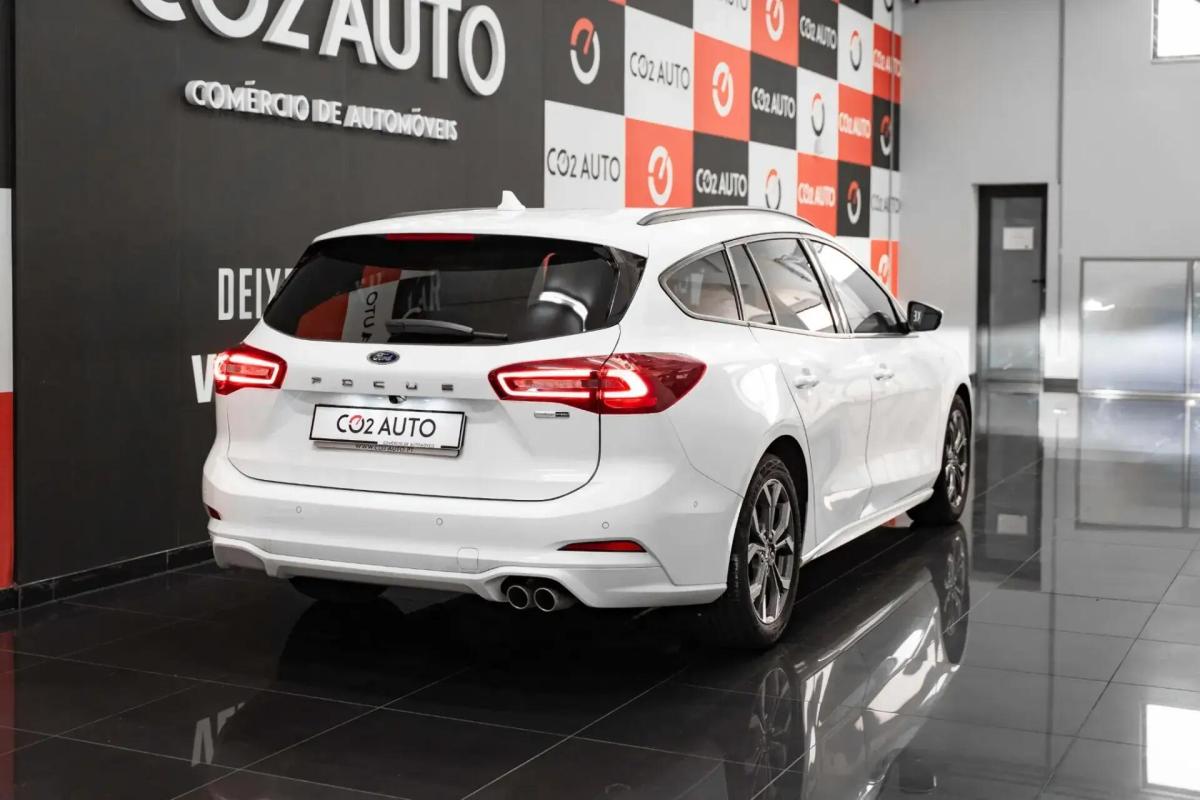 ford-focus-sw-2023-gasolina-998cc