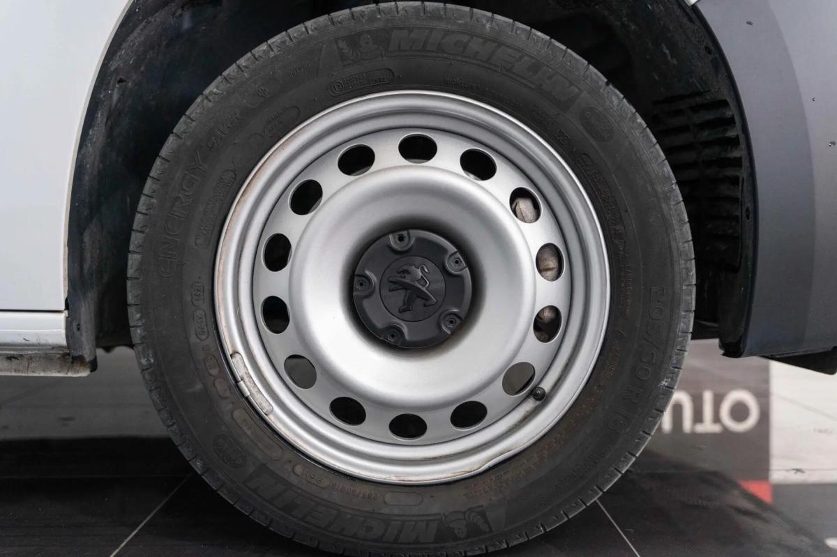 peugeot-partner-2023-diesel-1499cc