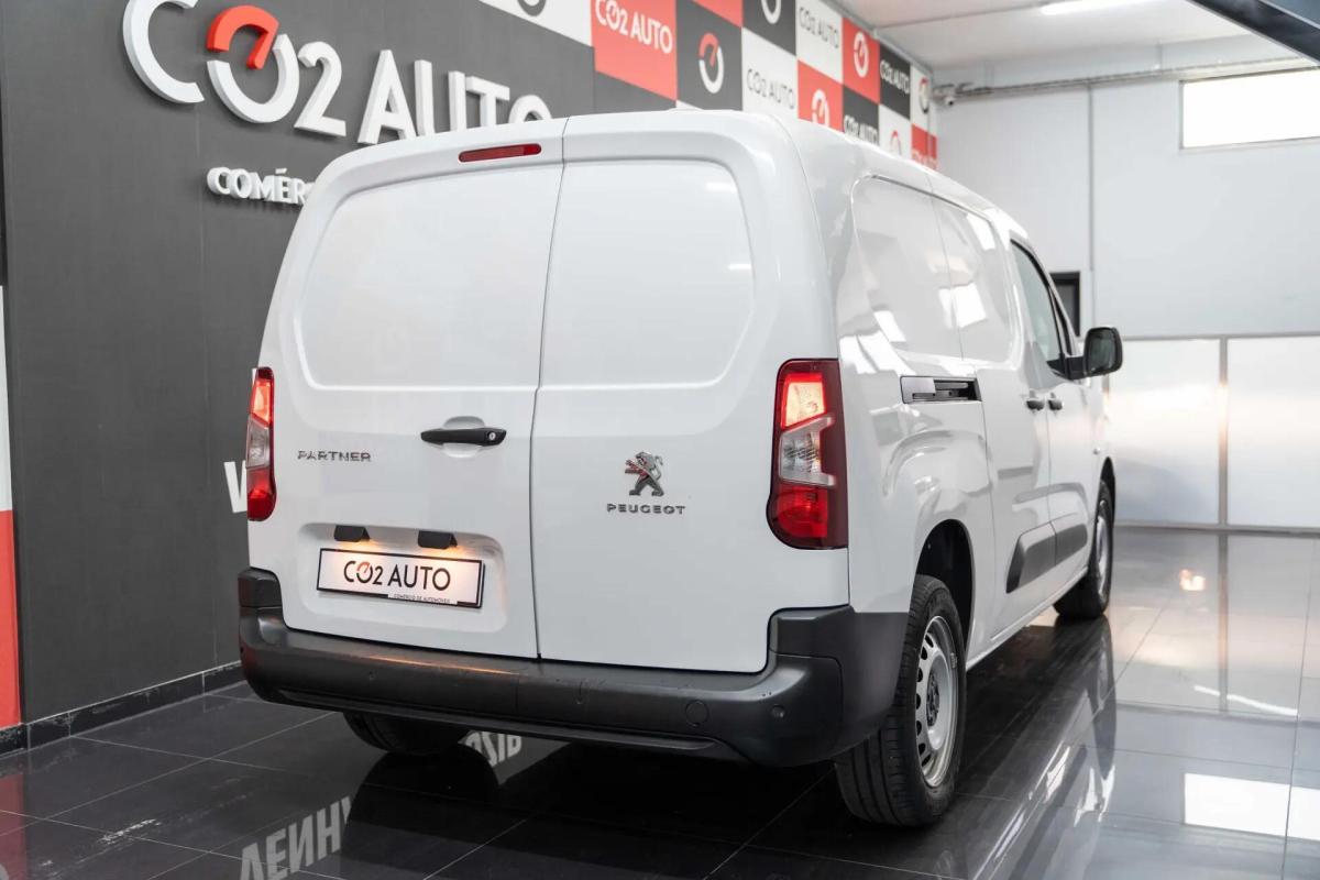 peugeot-partner-2023-diesel-1499cc