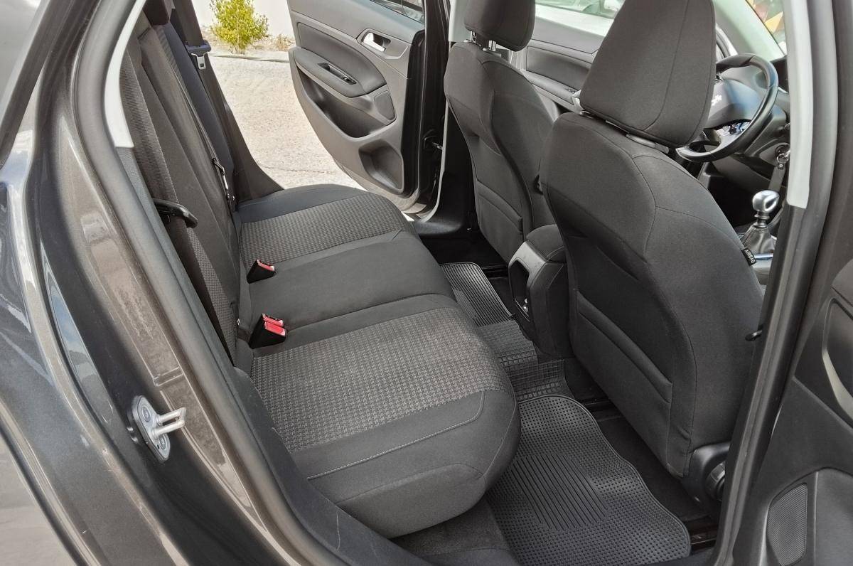 peugeot-308-sw-2019-diesel-1499cc