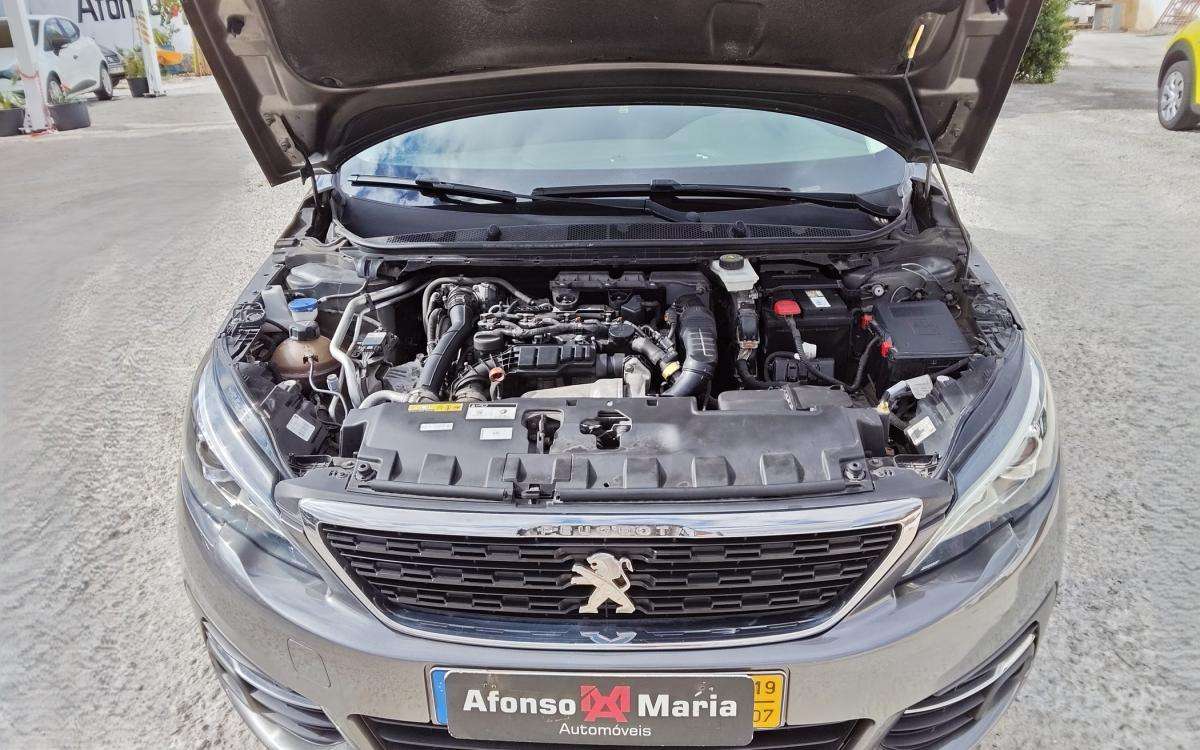peugeot-308-sw-2019-diesel-1499cc