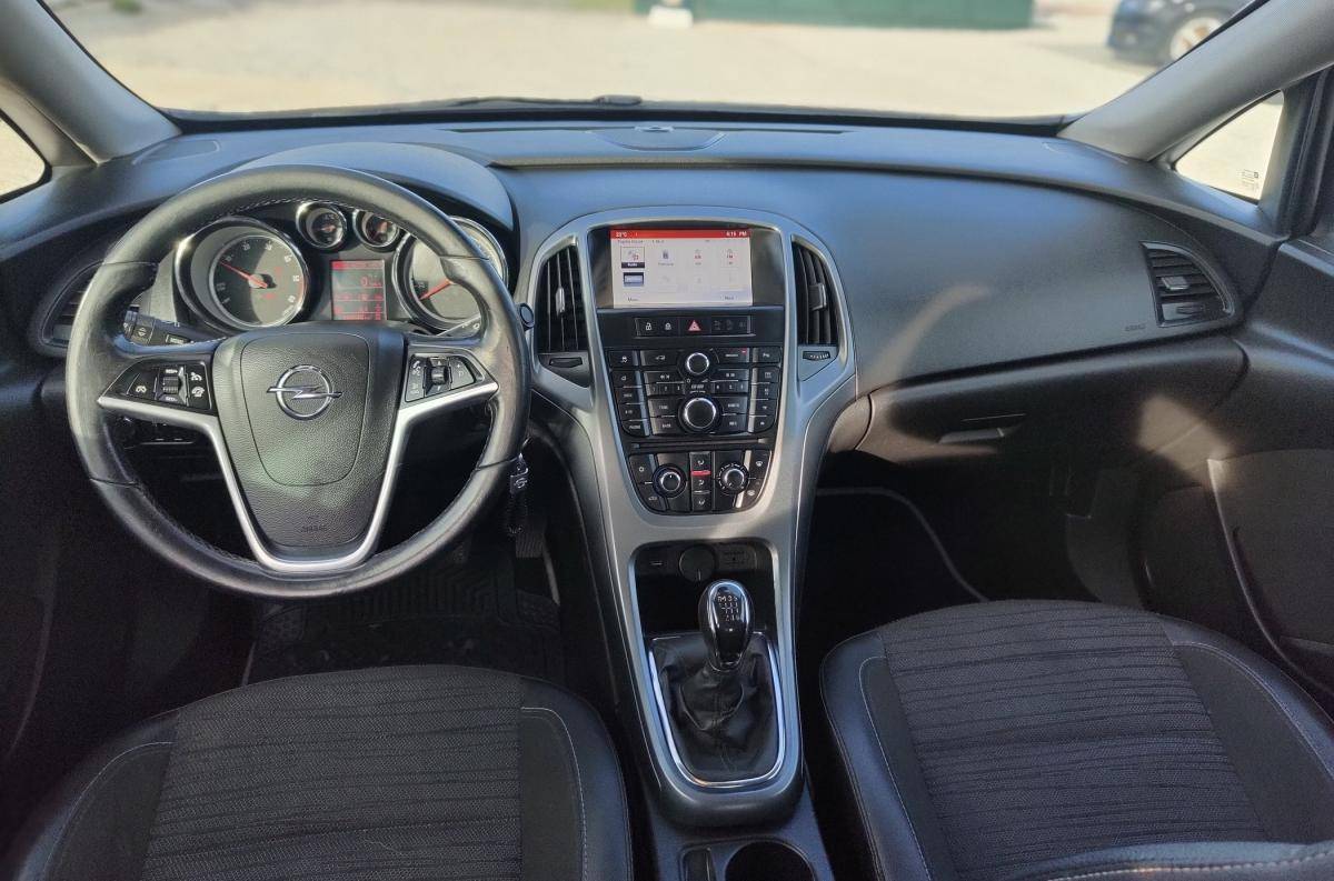 opel-astra-2016-diesel-1598cc