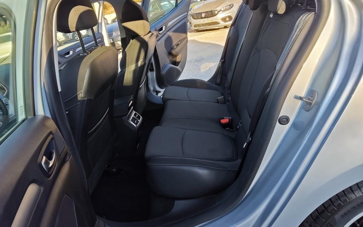 renault-megane-2024-diesel-1461cc
