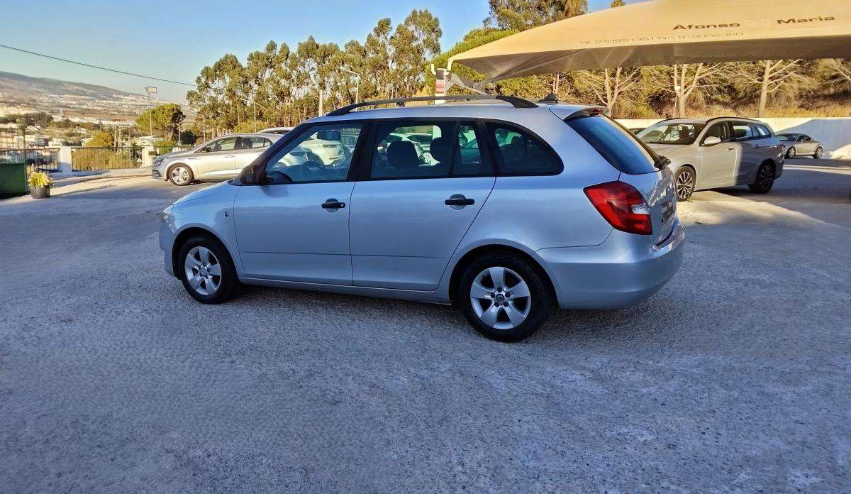 skoda-fabia-2011-gasolina-1197cc