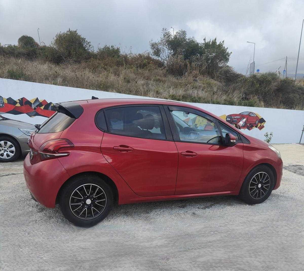 peugeot-208-2016-diesel-1560cc
