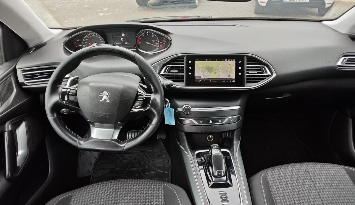 peugeot-308-sw-2019-diesel-1499cc