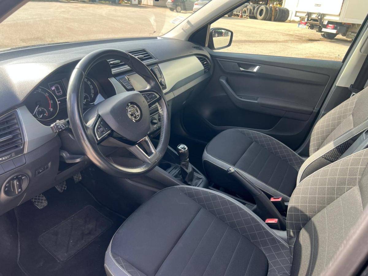 skoda-fabia-break-2019-gasolina-999cc