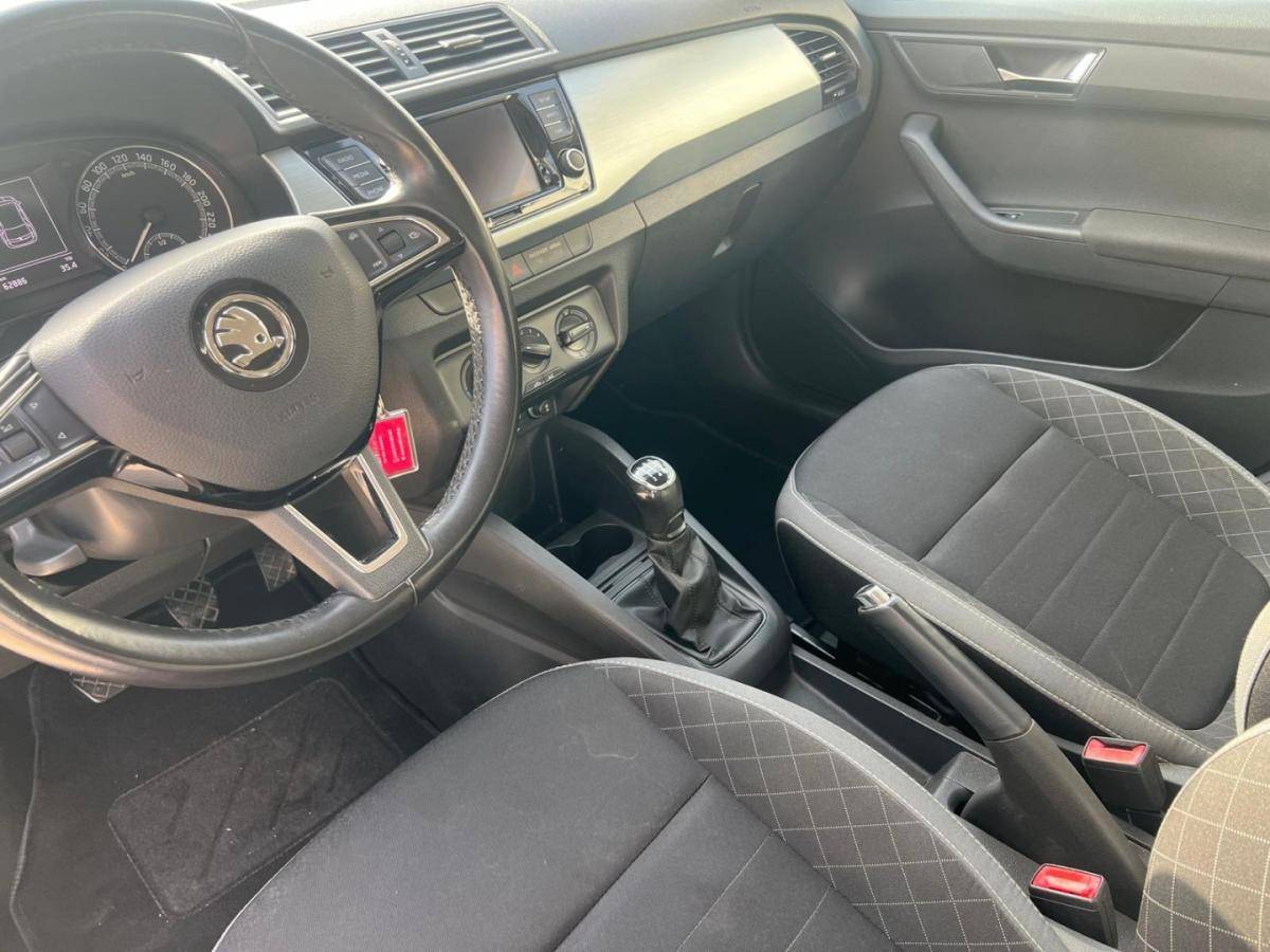 skoda-fabia-break-2019-gasolina-999cc