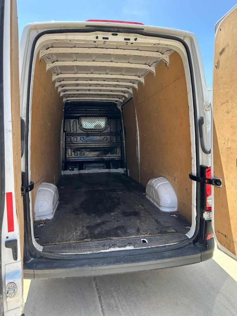 volkswagen-crafter-2019-diesel-1968cc