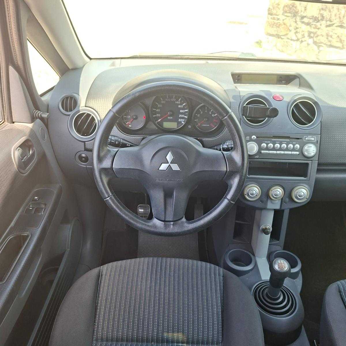 mitsubishi-colt-2008-gasolina-1124cc