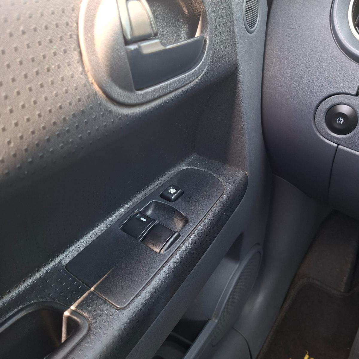 mitsubishi-colt-2008-gasolina-1124cc