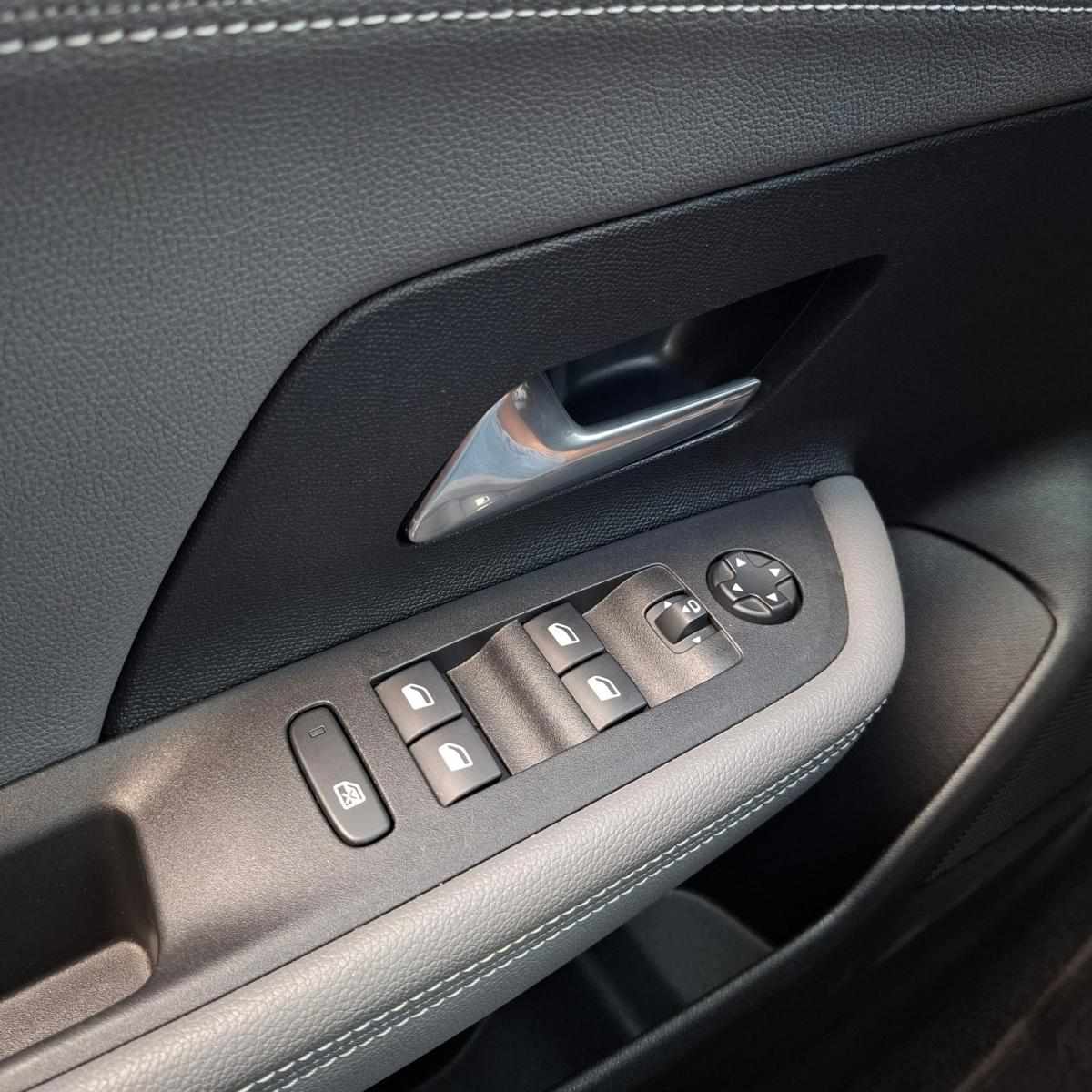 opel-mokka-2023-gasolina-1199cc