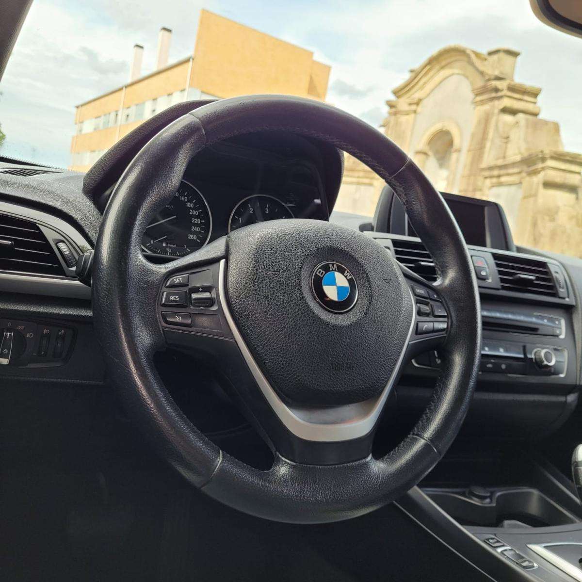 bmw-serie-1-2012-diesel-1995cc