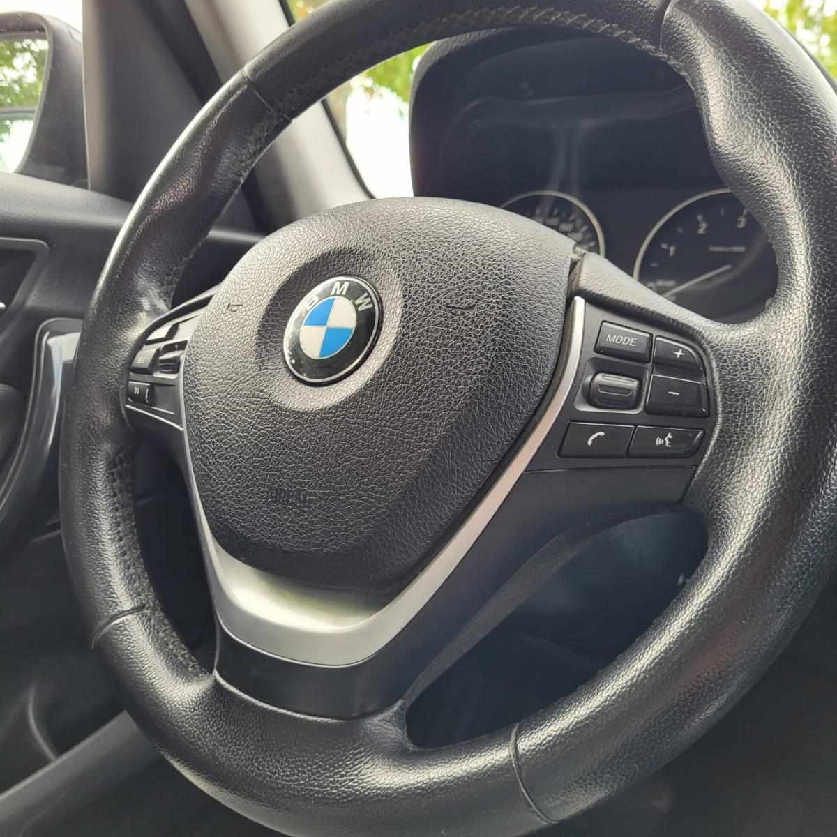 bmw-serie-1-2012-diesel-1995cc