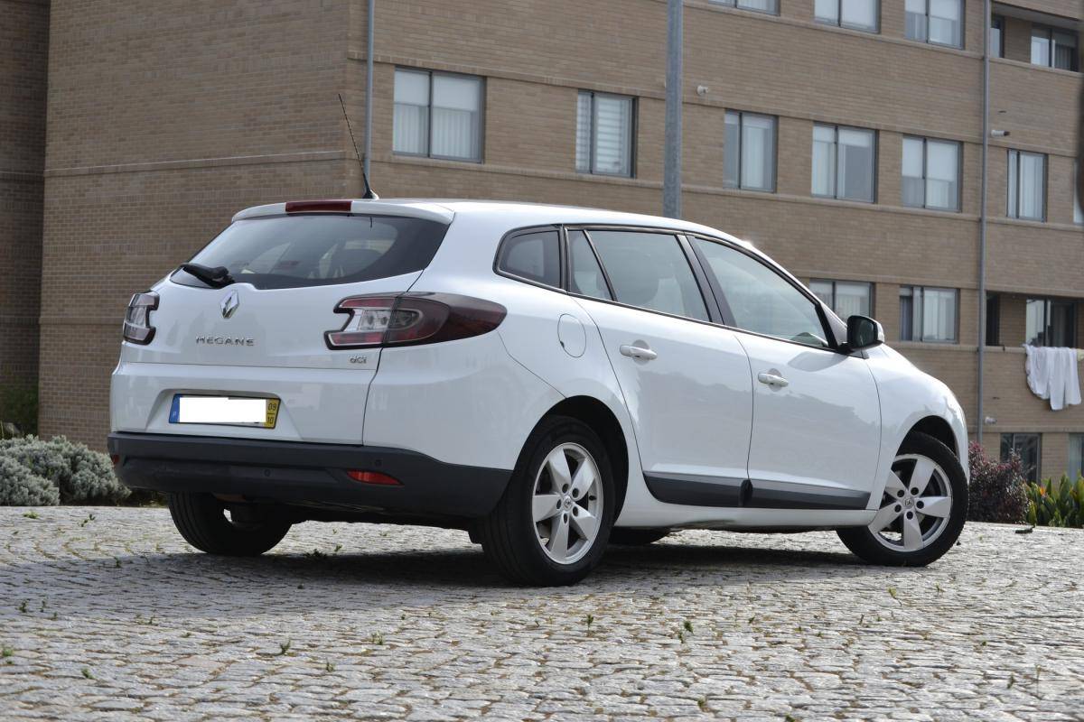 renault-megane-sport-tourer-2009-diesel-1461cc