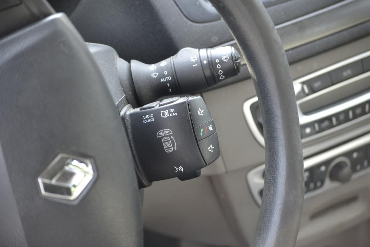 renault-megane-sport-tourer-2009-diesel-1461cc