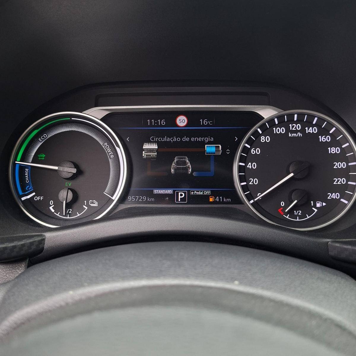 nissan-juke-2022-hibrido-a-gasolina-1598cc