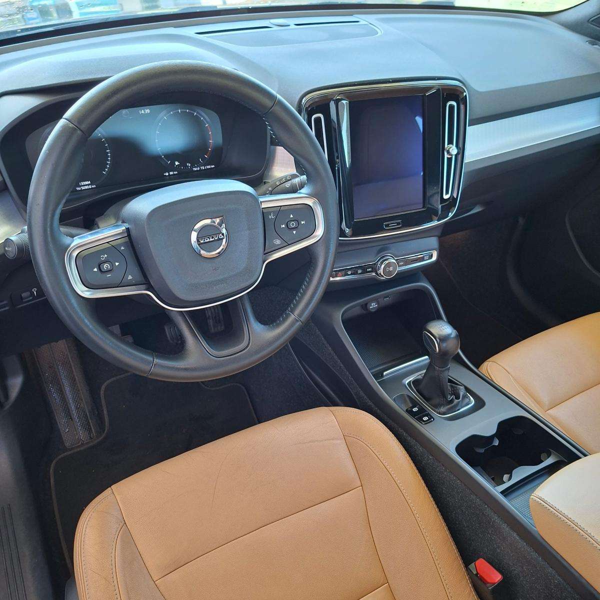 volvo-xc40-2019-gasolina-1477cc